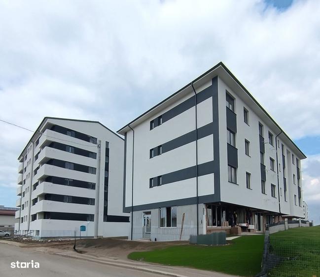 Un bloc mic cu finisaje de bloc mare. ?i cu lift. - 1