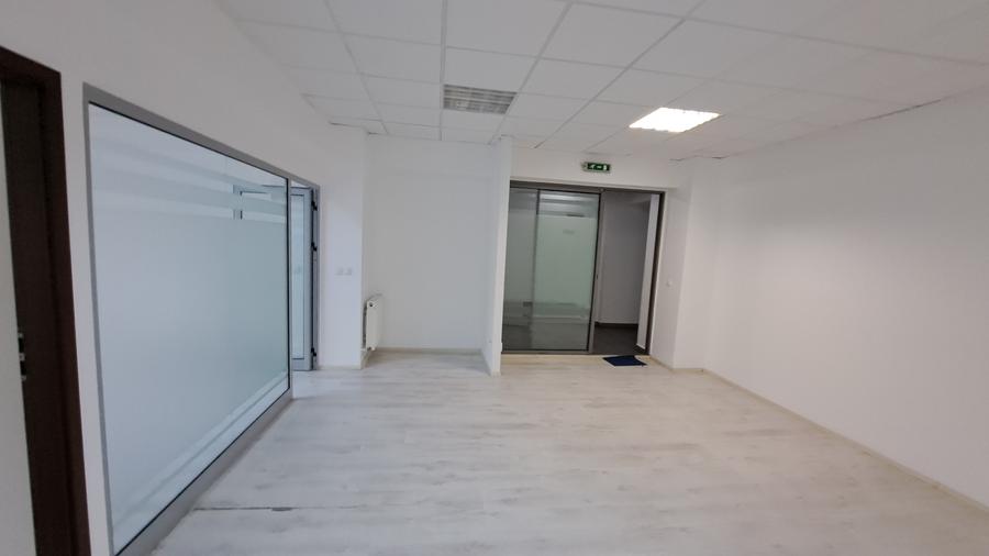 SPATIU BIROU- CLADIRE BIROURI PREMIUM- COSTURILE UTILITATILOR SUNT INCLUSE - 15