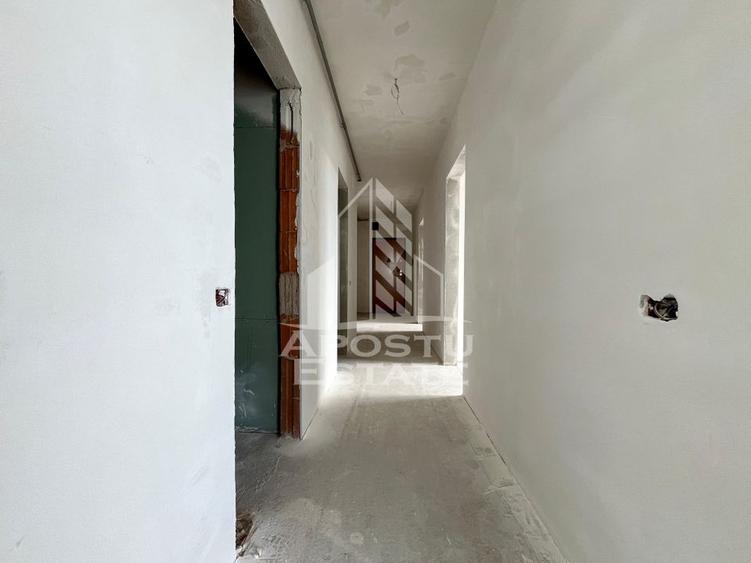 Penthouse cu 3 camere, 2 bai, terasa 104 mp, zona Torontalului - 11