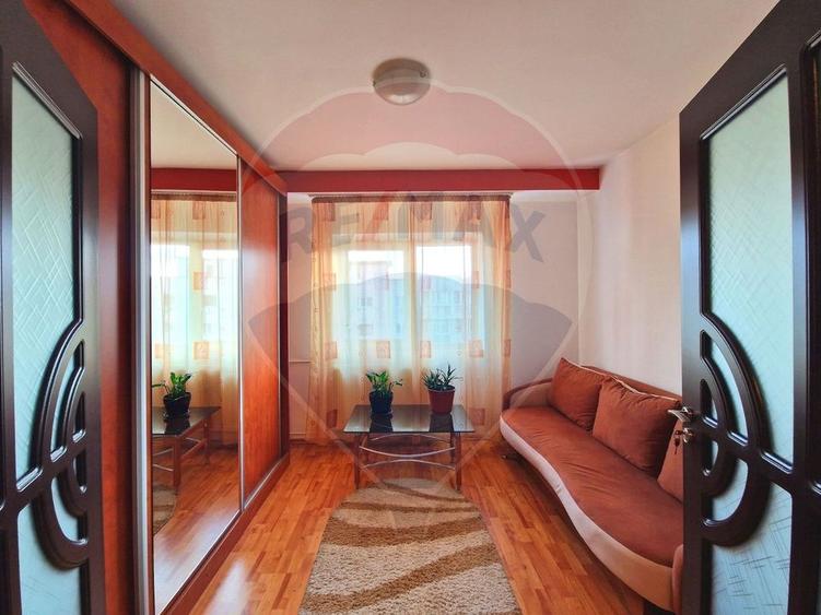 Apartament cu 4 camere de închiriat în zona 13 Septembrie / Sebastian - 7