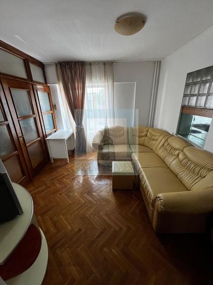 Apartament 4 camere mobilat/utilat - zona Grivitei - 3