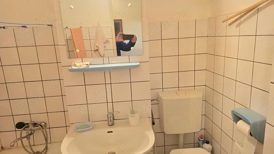 Vand apartament 2 camere decomandat in Deva, zona Micro 15, etaj 8, - 9