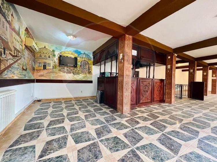 Spatiu comercial de 190mp de vanzare in Mangalia - 14