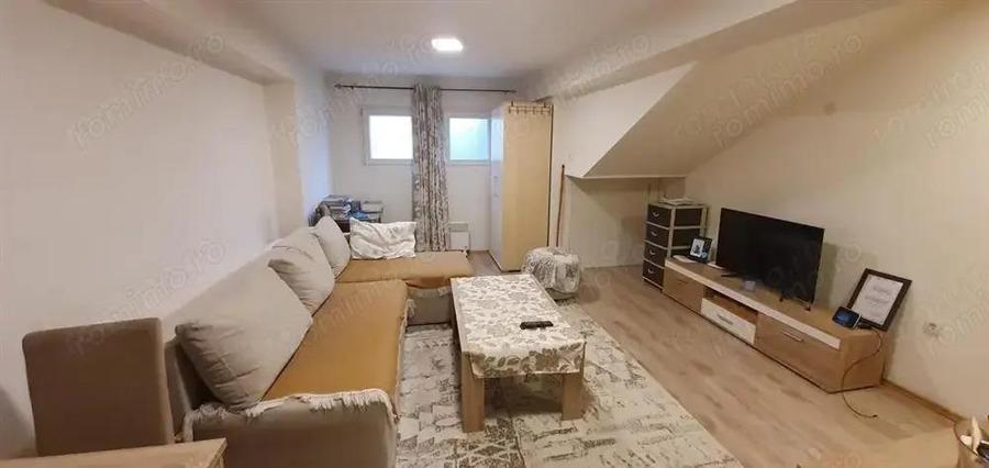 Garsoniera zona Universitate - 3