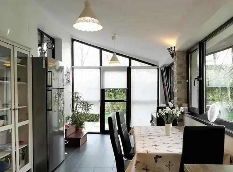 Vilă P+M | Mogoșoaia | Arhitectură austriacă | Panouri fotovoltaice - 2