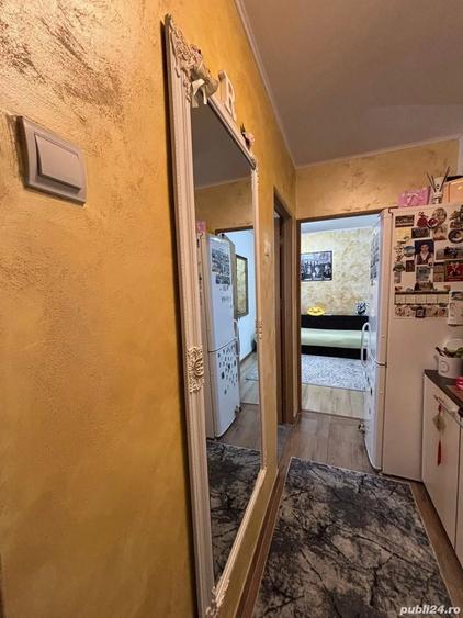 De vanzare apartament cu 2 camere si balcon, mobilat ?i utilat, etaj intermediar, 55.000 euro - 10