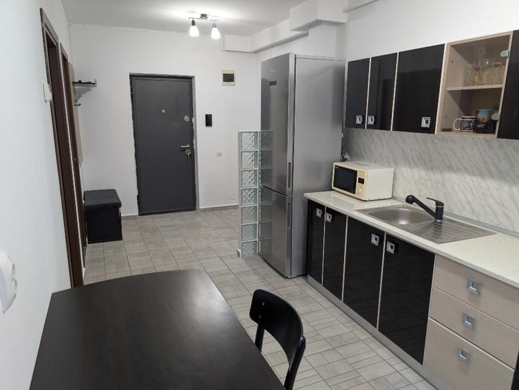 Apartament 2 camere, decomandat, mobilat, cu parcare privata - 11