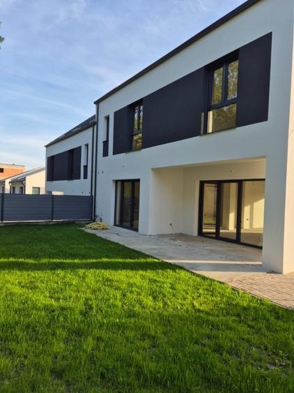 Duplex semifinisat Oasului 134mp utili 280mp teren - 2