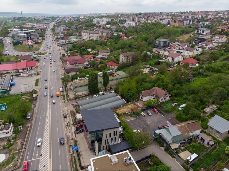 Spațiu comercial, de 190 mp, în Valea Lupului