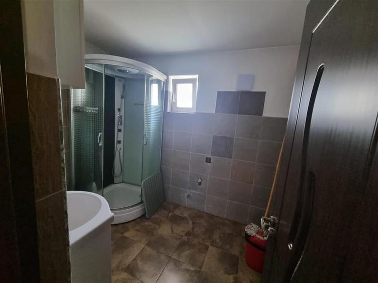 Casa Renovata in zona centrala - 16