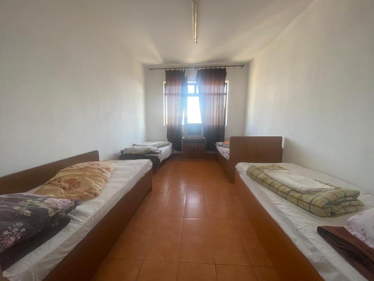 Clădire Comercială de Închiriat Zona Industrială + Parcare - 9