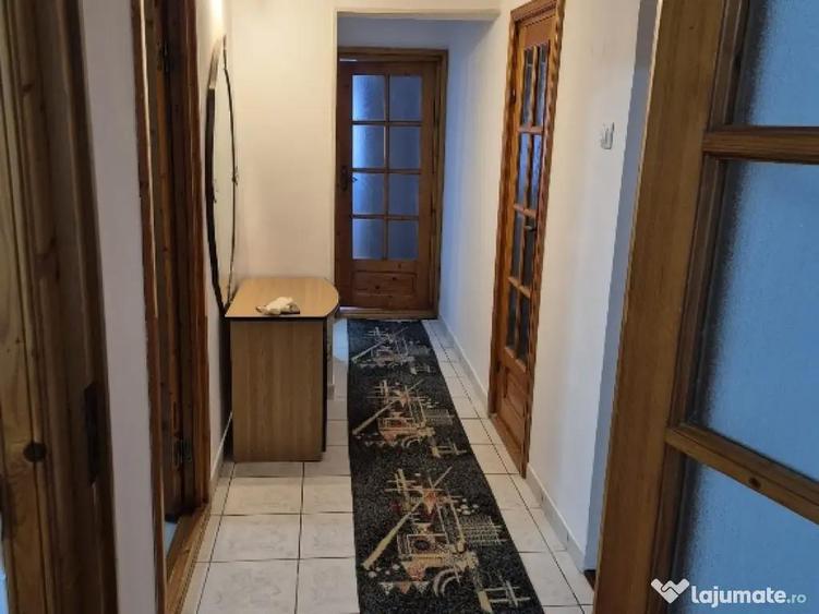 Vand apartament doua camere central - 4