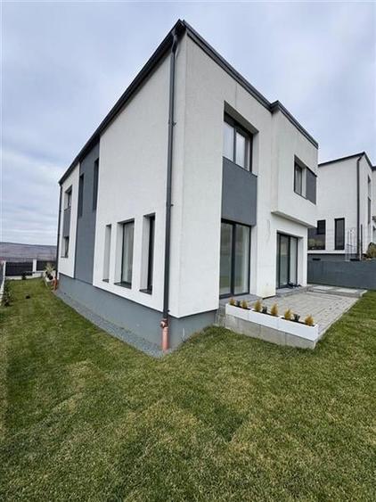 Casa Individuala,Finisata,situata in Floresti ! - 24