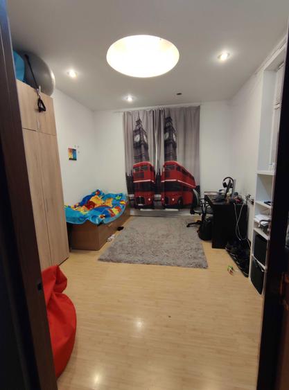 Casa curte 5 camere - stare excelenta - sector 3 - zona Mall Vitan - Proprietar - 4