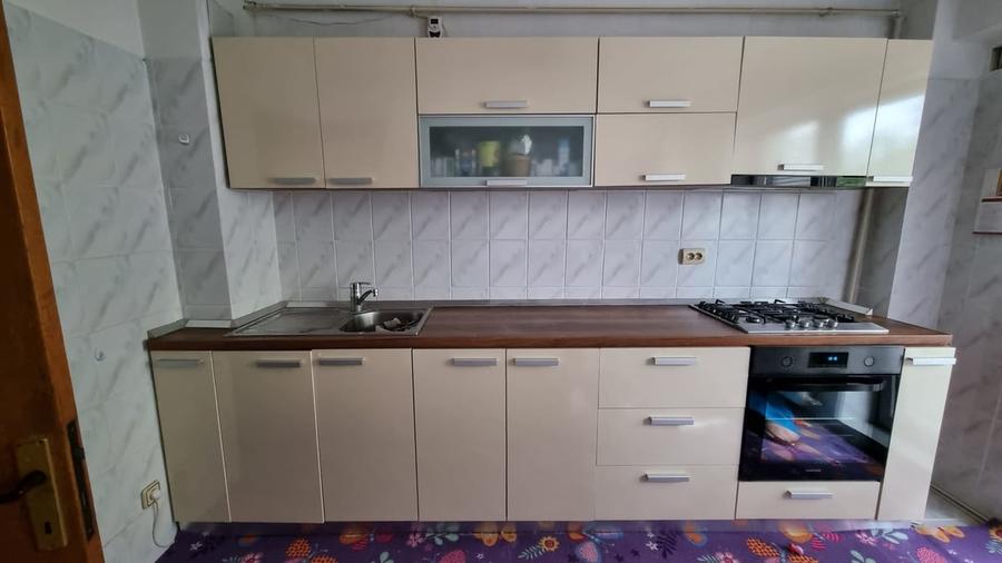 Gheorghe Sincai, Tineretului - 7