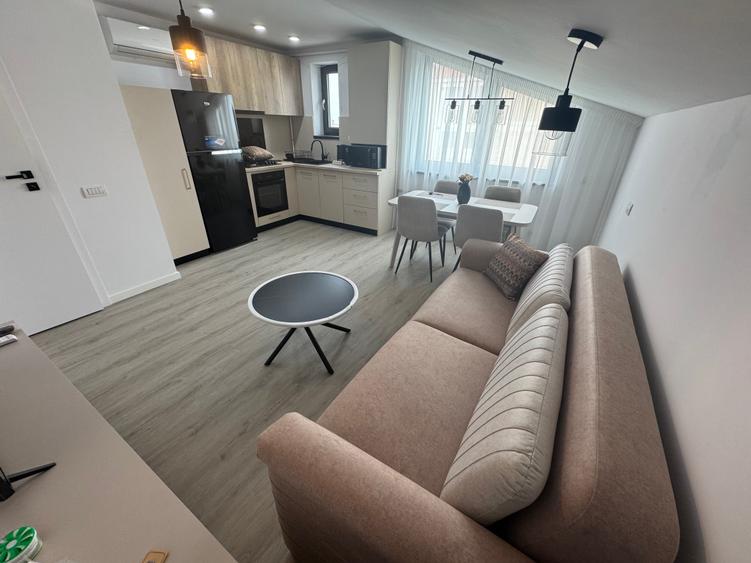 3 Camere Zona Peninsula Mobilat Utilat Totul Nou Gaze Termen Lung - 1