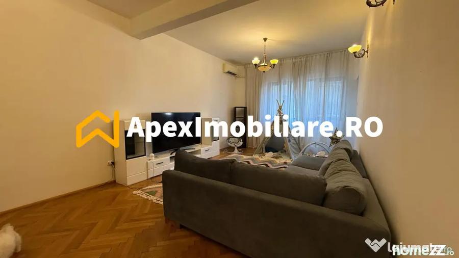 Apartament cu 3 camere semidecomandat, mobilat în Universitate