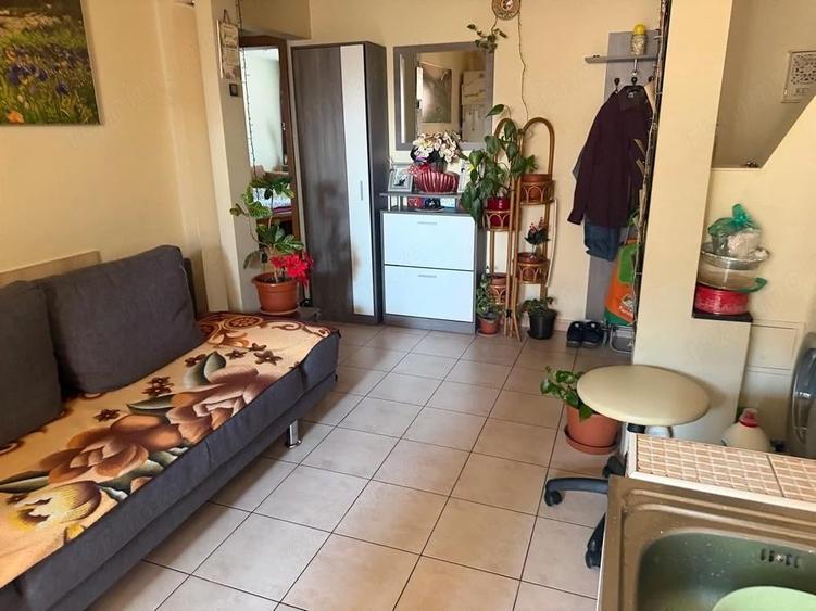 vand apartament doua camere Lipovei 95000 euro - 1
