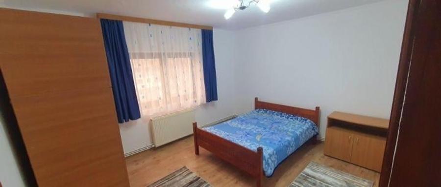 Apartament cu 2 camere de închiriat, zona KM 4-5 - 3