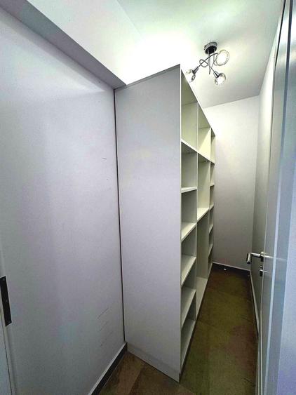 Apartament cu 3 camere decomandat, mobilat în Progresul