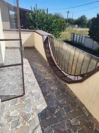 Casă cu 2 camere în Central