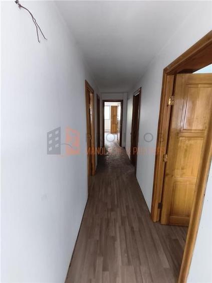 Spatiu comercial zona Garii - 14