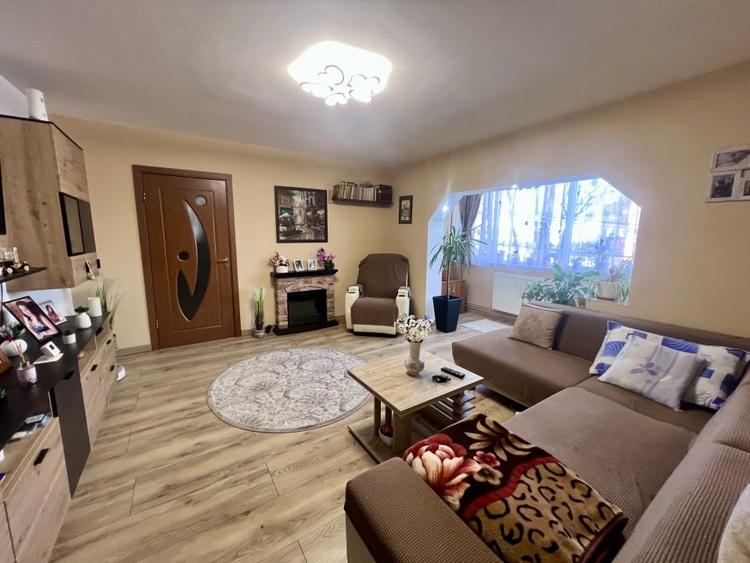 Apartament 3 camere, semidecomandat, 72mp, etaj 1/4 - Buziasului - 3