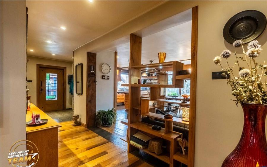 Rafinament,liniste si unicitate:Rezidenta remarcabila,Sfantu - 14