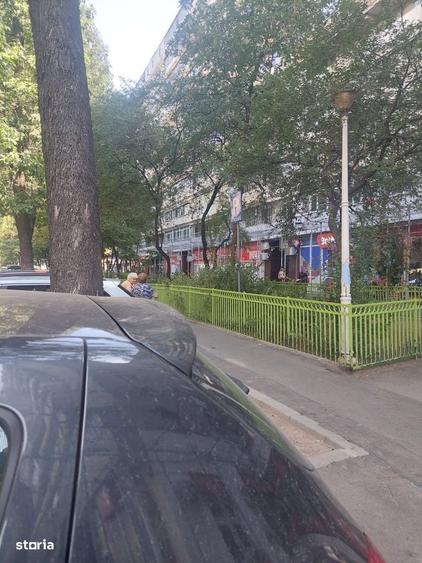 Vinzare Spatiu Comercial - 1