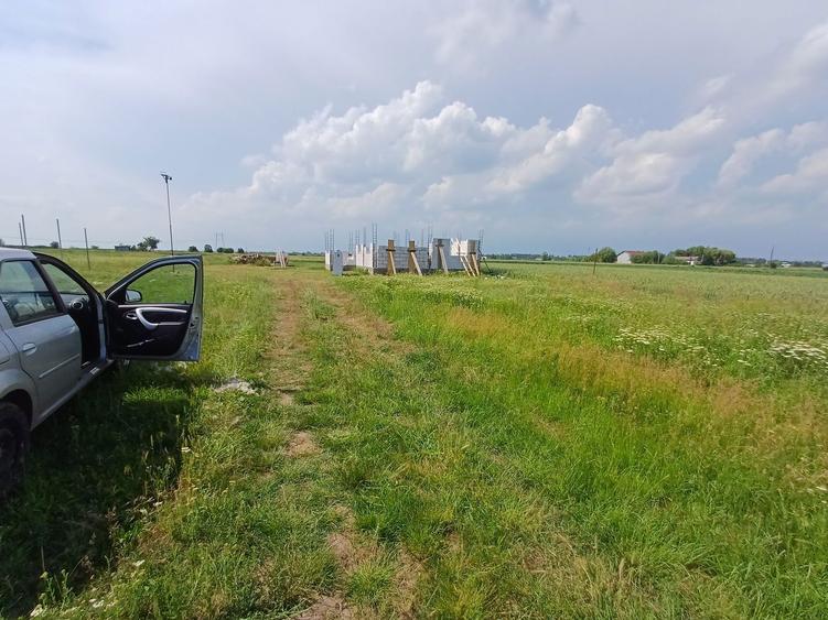 Vand teren intravilan in comuna Tartasesti, sat Gulia, 711mp - 3