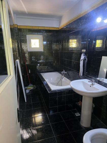 Decebal ,Matei Basarb stradal , pt locuit sau birou - 13