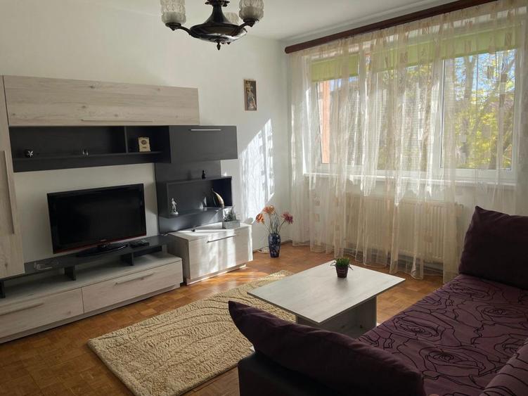 Inchiriez apartament 2 camere zona Cedonia - 2