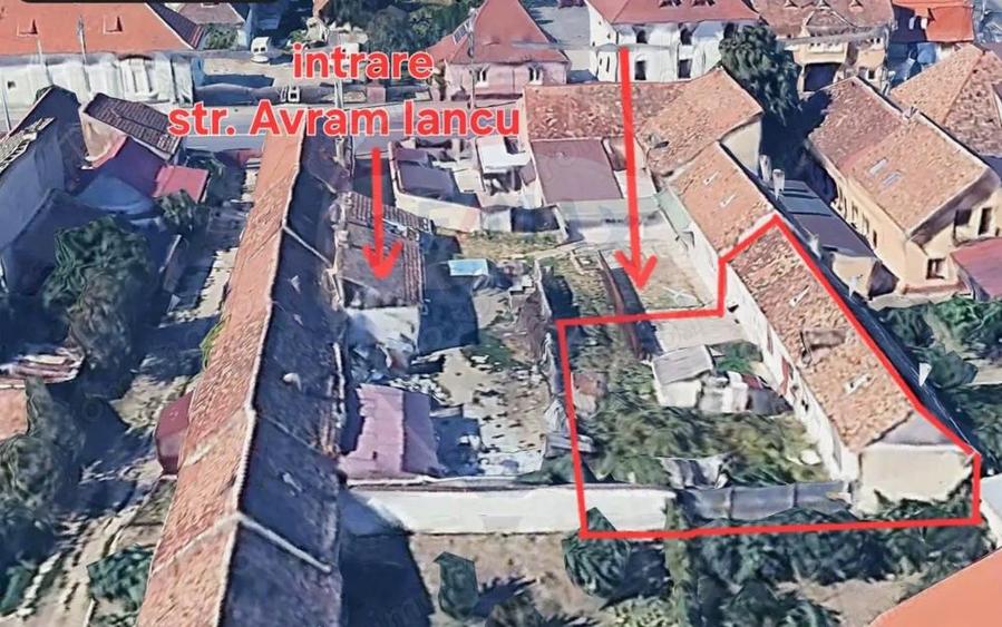Casa de vanzare - Medias,str. Avram Iancu - 2