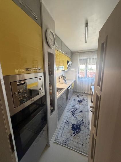 Apartament de vanzare - 8