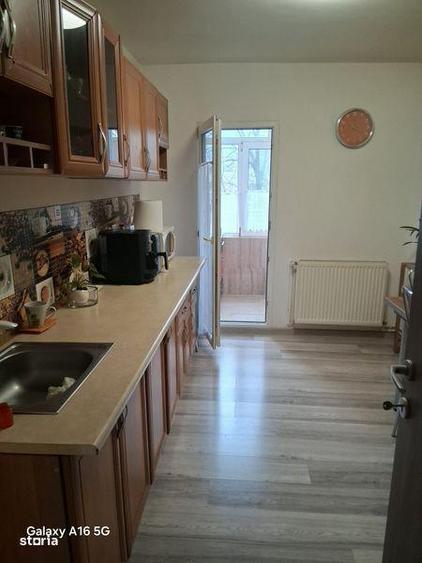 Vand apart 3 camere - 2