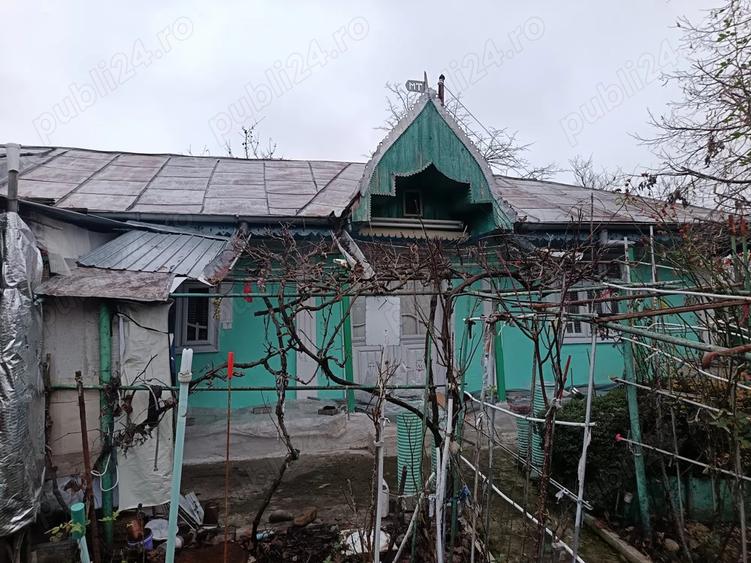Vand casa Perieni - 10