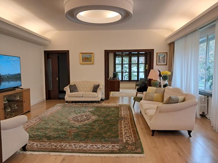 Vila Cotroceni, renovat, instalatii noi, curte - 1