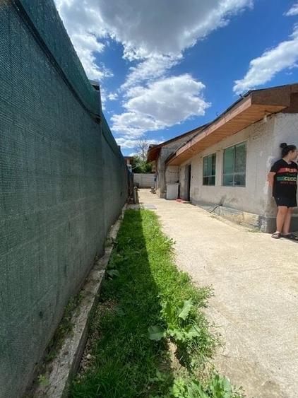 Casă cu 2 camere cu Teren 300 Mp în Tunari