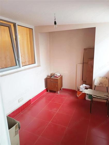 Apartament 2 camere in zona centrala Moldova Noua - 15