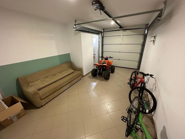 CASA SPATIOASA  CU GARAJ SI TEREN DE 600 MP - 5