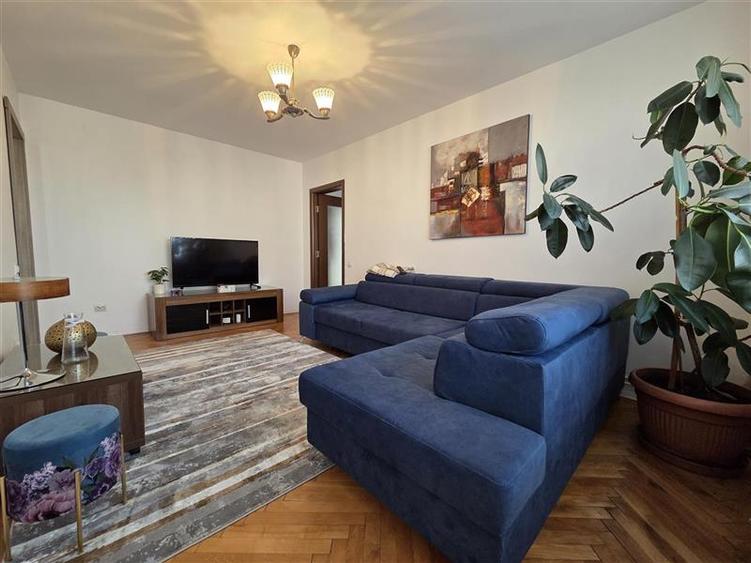 Apartament 3 camere cu priveliste zona Bd. Victoriei - 3