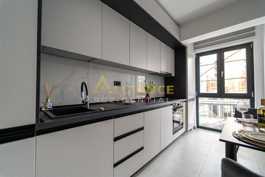 Garsoniera /Mobilata si utilata /Metrou Berceni - 1