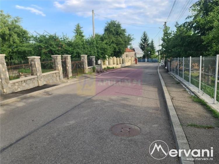 Teren intravilan de vanzare in Campina - Zona Muscel - 8