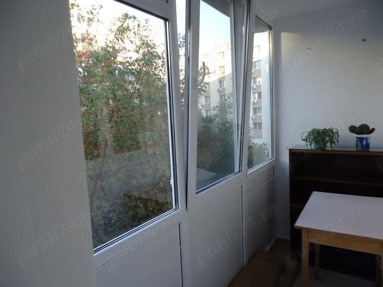 Particular, Inchiriez ap 2 camere, decomandat, renovat, mobilat,et 4 8, bl reabilitat, zona Crangasi - 2