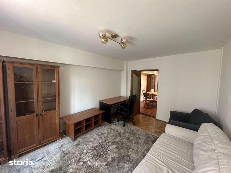 Apartament cu 3 camere decomandat în Lăpuș Argeș