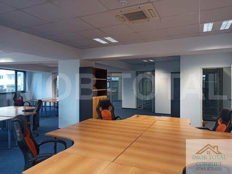 Spațiu Birouri 200 mp | Ultracentral | Etaj 4 cu Lift | - 3