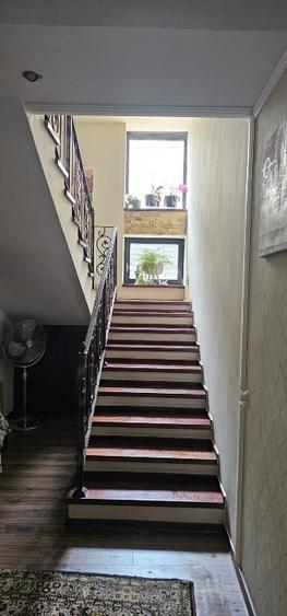 Casa individuala, 7 camere, 5 bai, 5 parcari,curte, rooftop- Europa - 8