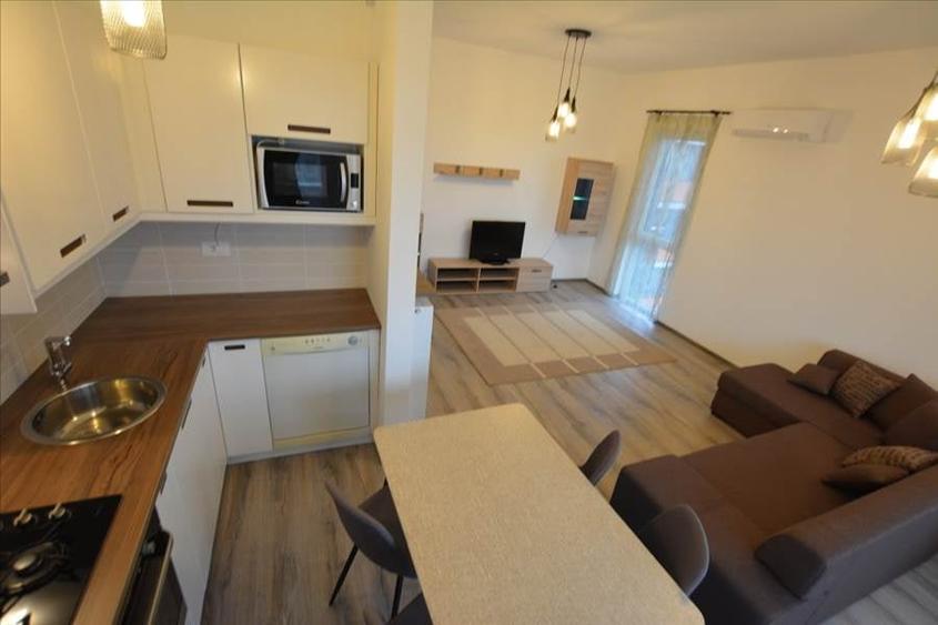 Prin Ag.Sedako-2cam, et.8, bloc Iris 5, str.Grigore Alexandrescu - 7