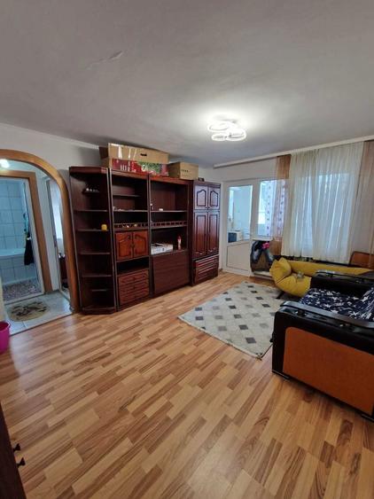 Inchriez Apartament Viziru I, Confort II, 2 camere, utilat si mobilat, Langa Profi si Linia de Tramvai - 1