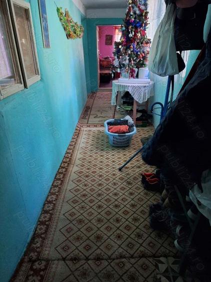 casa de vanzare la sat - 2